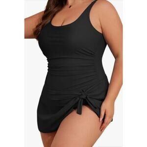 Eomenie Swimsuit NWT Size Large